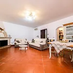 Doriana 2br 5px Freepark Jacuzzi شقة أولبيا