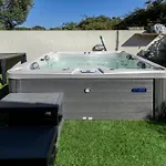 Doriana 2br 5px Freepark Jacuzzi Διαμέρισμα