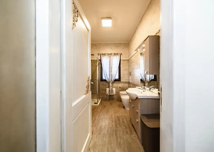 Doriana 2br 5px Freepark Jacuzzi Olbia