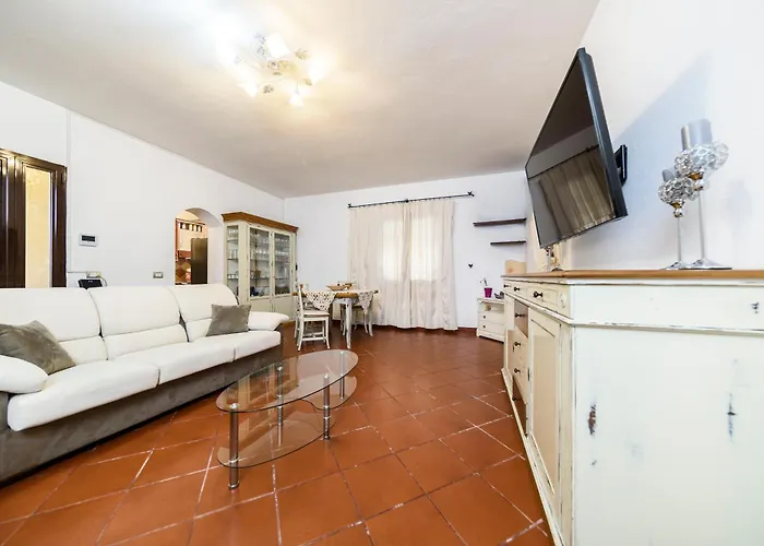 Doriana 2br 5px Freepark Jacuzzi Apartment *